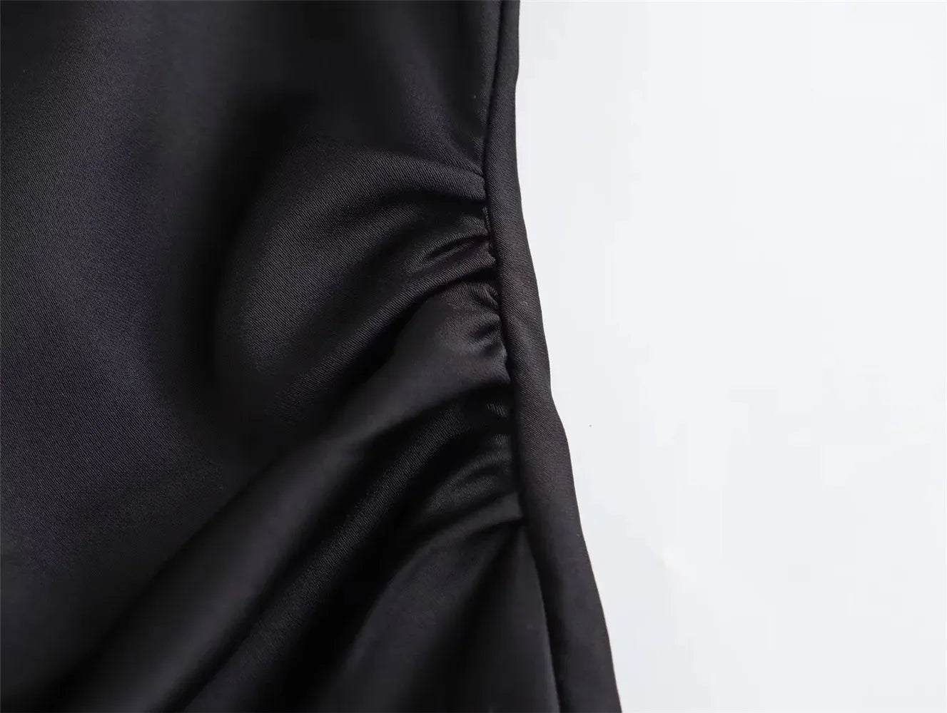 Satin Feeling Long Dress – High Waist Sleeveless