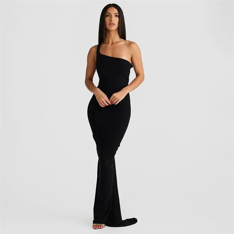 BWQ Slim Mermaid Maxi Dress – Halter & Off-Shoulder