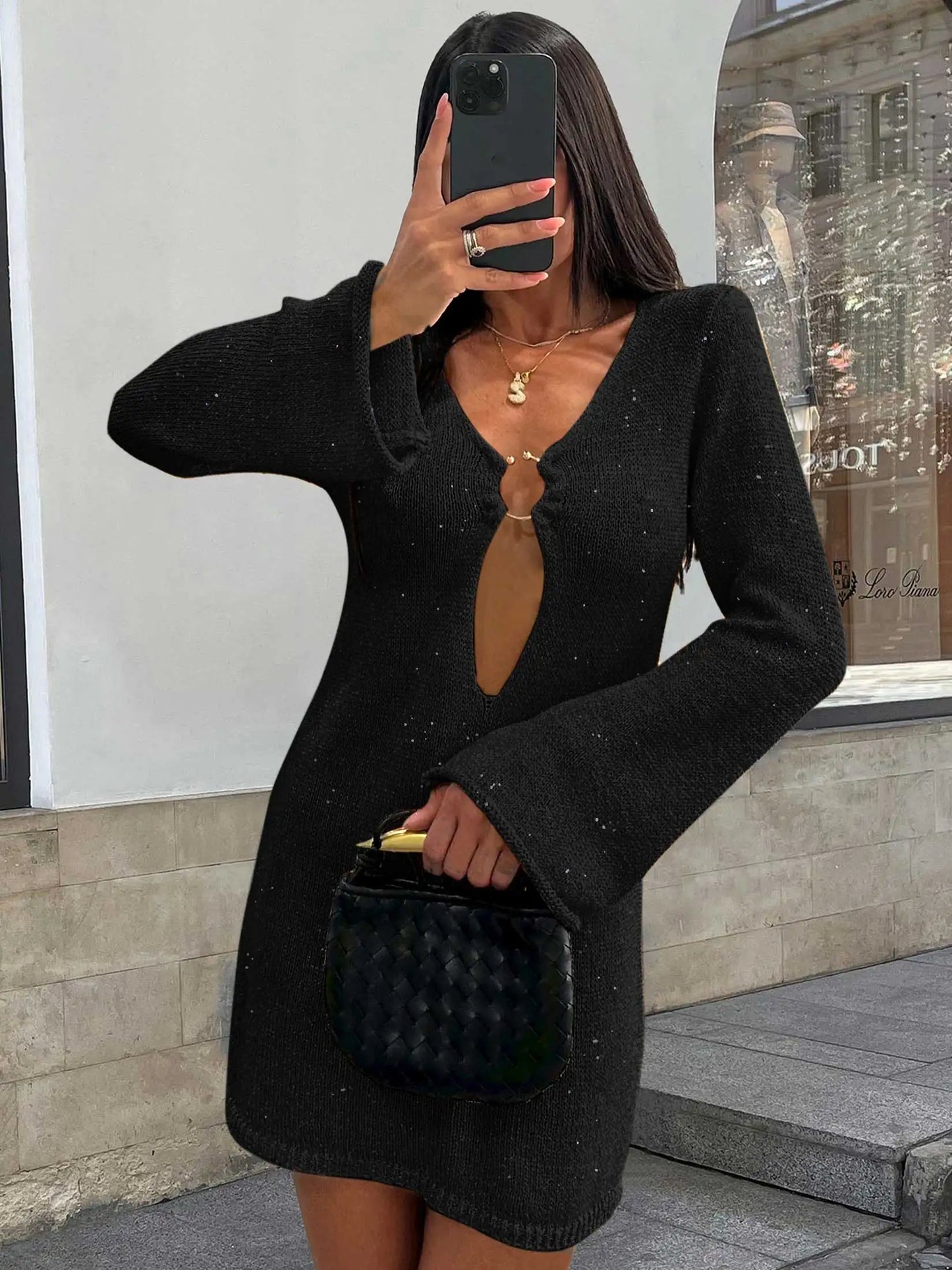Short knit dress with V-neckline – wide sleeves, slim fit, autumn/winter