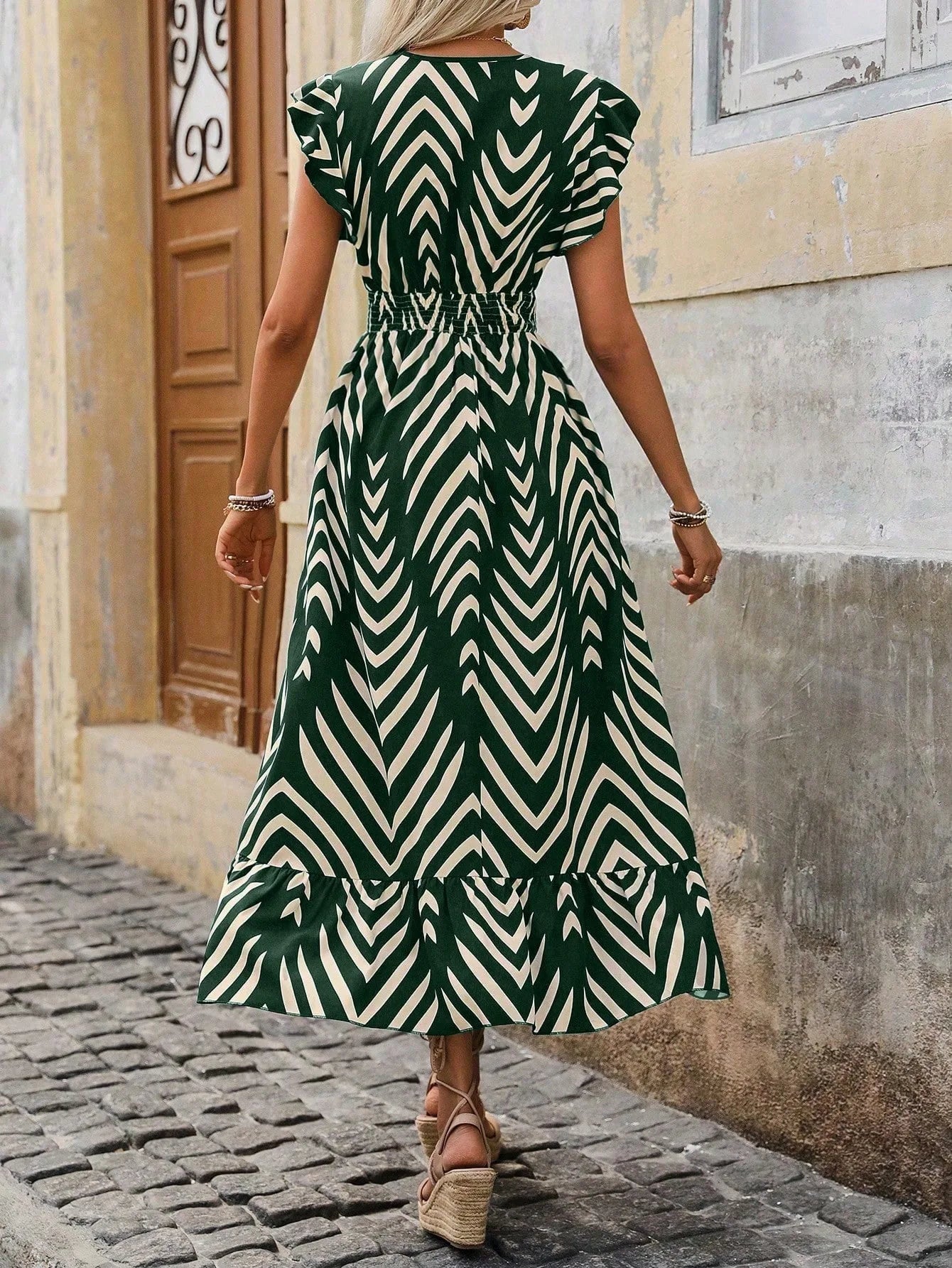 Elegant V-Neck Printed Short-Sleeve Dress – Summer